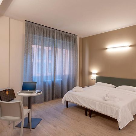 Astoria Comfort Rooms Bolonia Zewnętrze zdjęcie