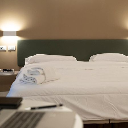 Astoria Comfort Rooms Bolonia Zewnętrze zdjęcie