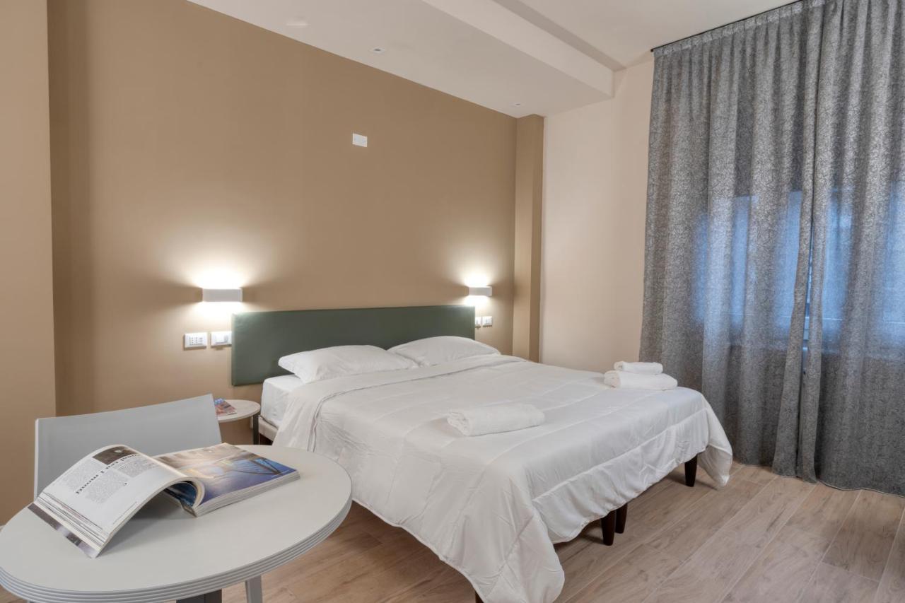 Astoria Comfort Rooms Bolonia Zewnętrze zdjęcie