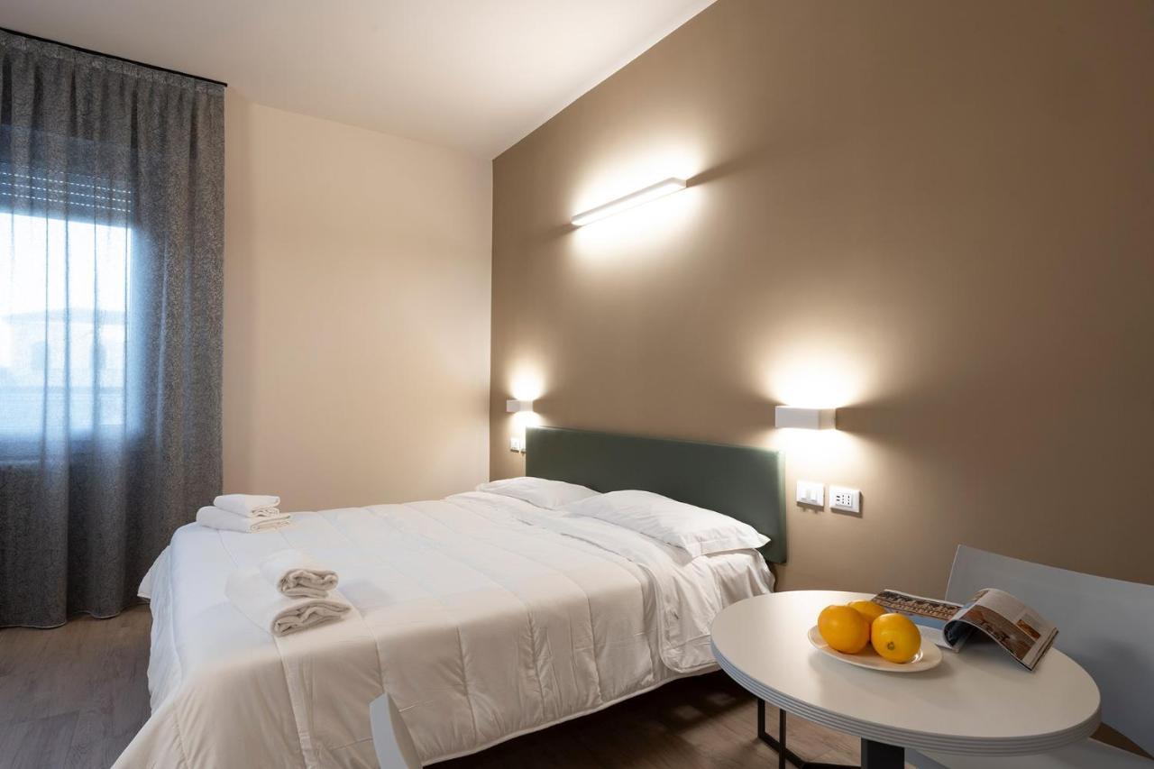 Astoria Comfort Rooms Bolonia Zewnętrze zdjęcie